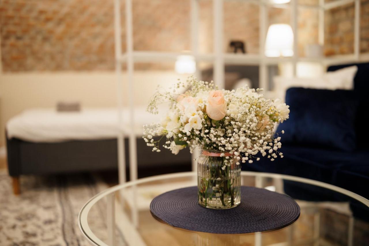 Jolie Flat In The Heart Of The City Τιμισοάρα Εξωτερικό φωτογραφία
