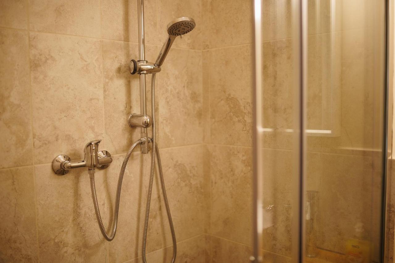 Jolie Flat In The Heart Of The City Τιμισοάρα Εξωτερικό φωτογραφία